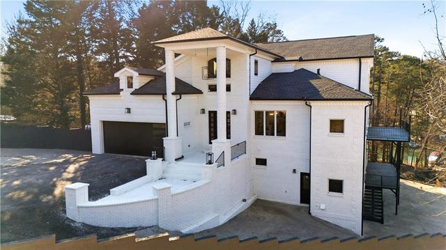 2390 Peachtree Road, Cumming, GA 30041