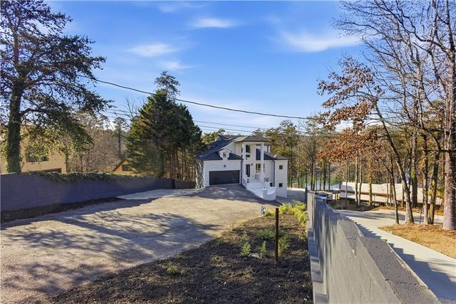 2390 Peachtree Road, Cumming, GA 30041