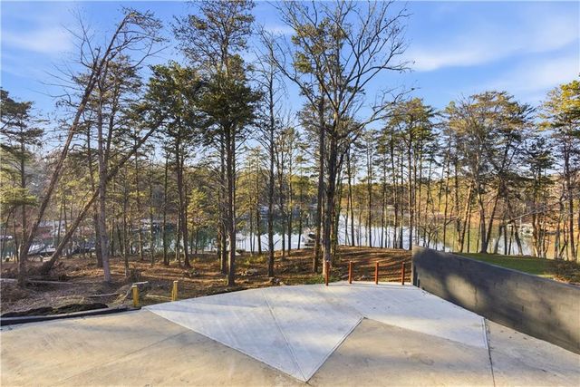 2390 Peachtree Road, Cumming, GA 30041