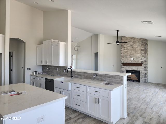 3394 W HOOPER Trail, Queen Creek, AZ 85144