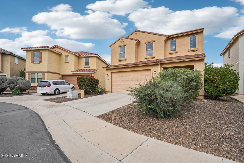 Image 3 of property listing at 31349 N CAVALIER Drive, San Tan Valley, AZ 85143