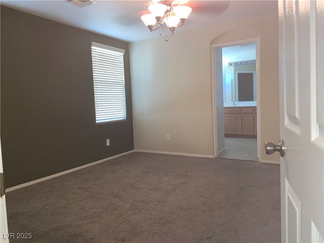 10952 Scotch Rose Street, Las Vegas, NV 89052