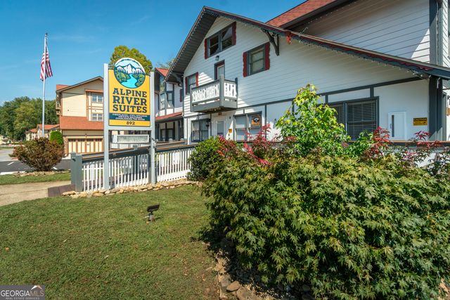892 Edelweiss Strasse, Helen, GA 30545