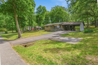 472 OAKVILLE CIR, Parsons, TN 38363