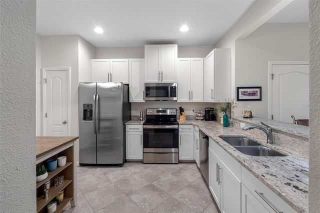 5167 BAY ISLE CIRCLE, Clearwater, FL 33760