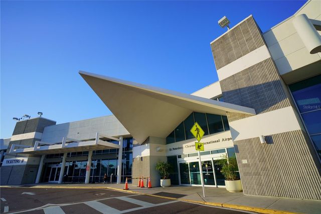 5167 BAY ISLE CIRCLE, Clearwater, FL 33760