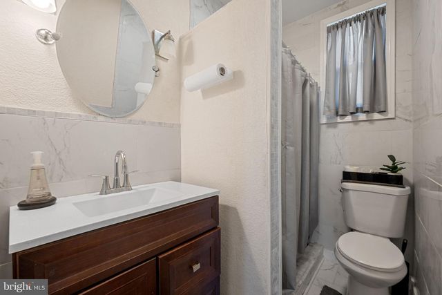 1402 42ND ST SE, Washington, DC 20020