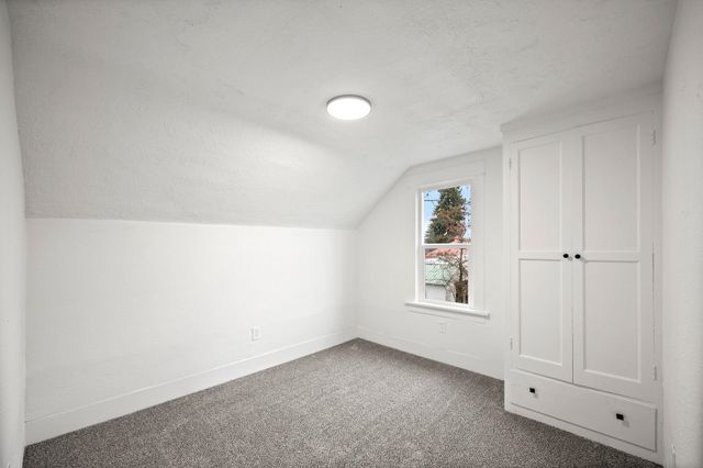 2420 N Astor St, Spokane, WA 99207