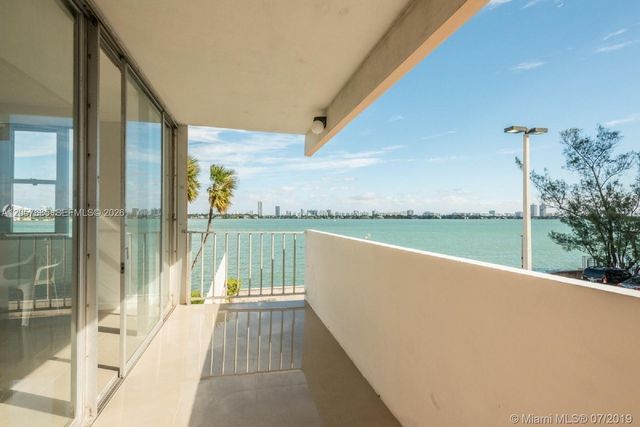 7545 E Treasure Drive 2H, North Bay Village, FL 33141