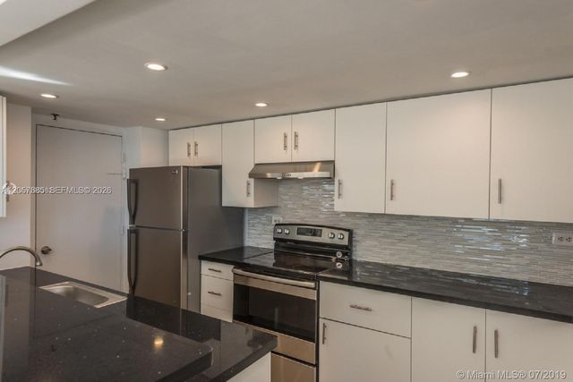 7545 E Treasure Drive 2H, North Bay Village, FL 33141