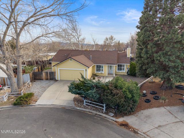 90 May Drive, Sparks, NV 89436