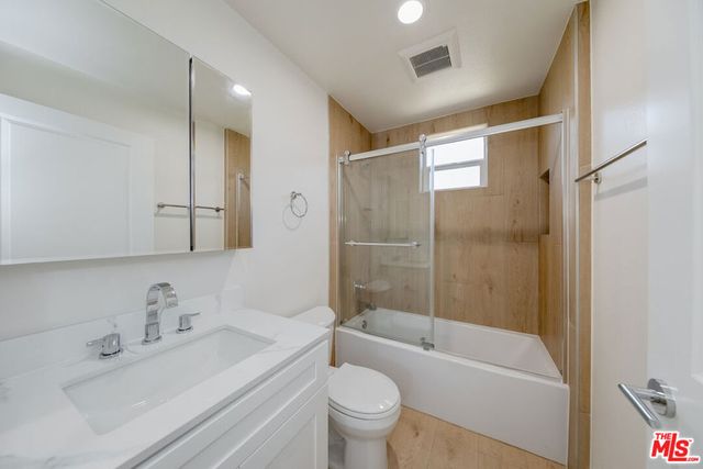 233 N Chicago Street, Los Angeles, CA 90033