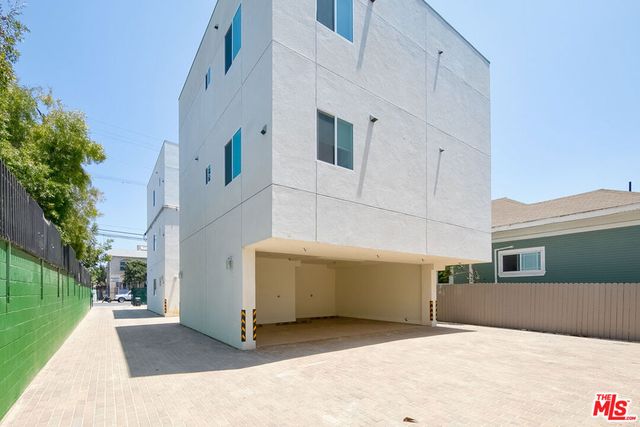 233 N Chicago Street, Los Angeles, CA 90033