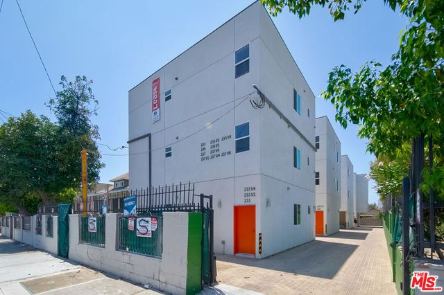 233 N Chicago Street, Los Angeles, CA 90033