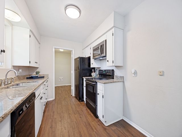 1225 W Hanna Street, Denison, TX 75020