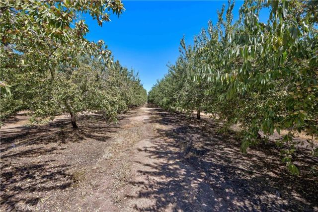 12800 Le Grand Road, Le Grand, CA 95333