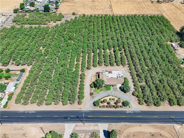 12800 Le Grand Road, Le Grand, CA 95333