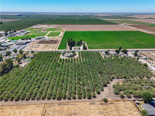 12800 Le Grand Road, Le Grand, CA 95333