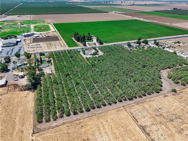 12800 Le Grand Road, Le Grand, CA 95333