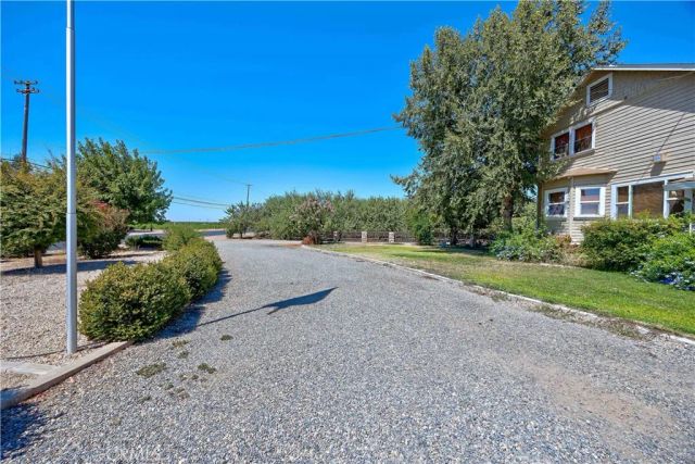 12800 Le Grand Road, Le Grand, CA 95333