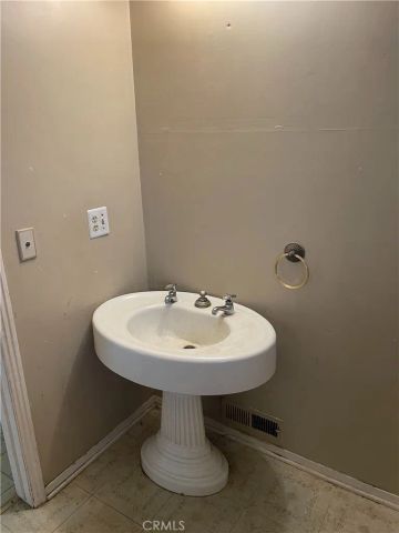 12800 Le Grand Road, Le Grand, CA 95333