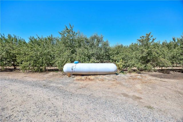 12800 Le Grand Road, Le Grand, CA 95333