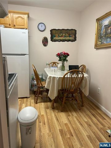 550 Central Avenue 7, Harrison, NJ 07029
