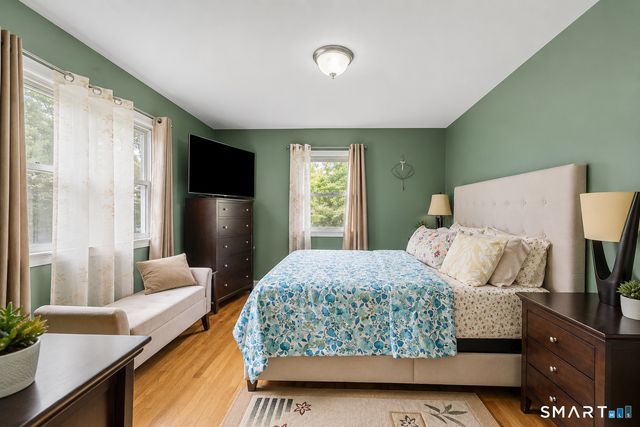 6 Jersey Lane, Norwalk, CT 06851