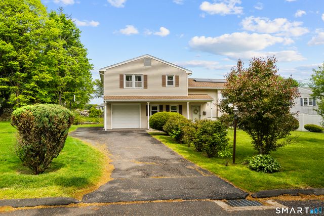 6 Jersey Lane, Norwalk, CT 06851