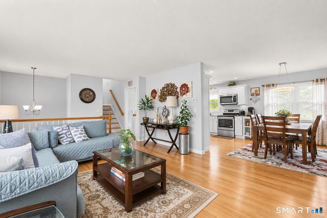 6 Jersey Lane, Norwalk, CT 06851