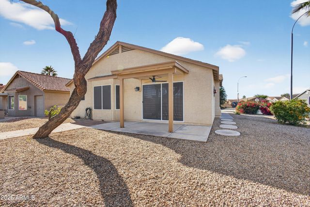 6831 S OAKMONT Drive, Chandler, AZ 85249
