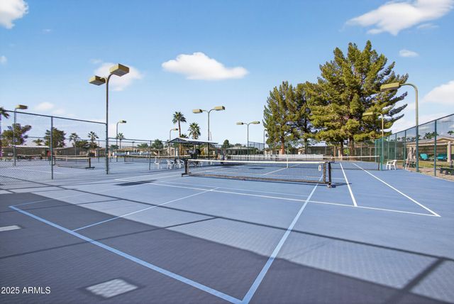 6831 S OAKMONT Drive, Chandler, AZ 85249
