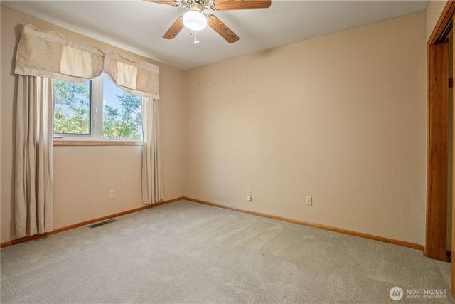 8555 Bender Road, Lynden, WA 98264
