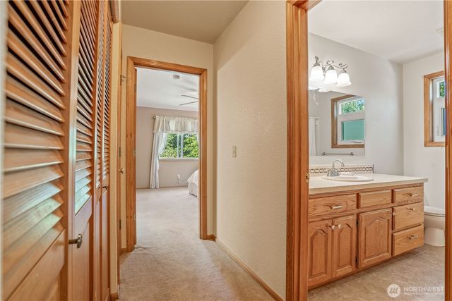 8555 Bender Road, Lynden, WA 98264