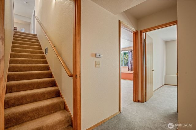 8555 Bender Road, Lynden, WA 98264