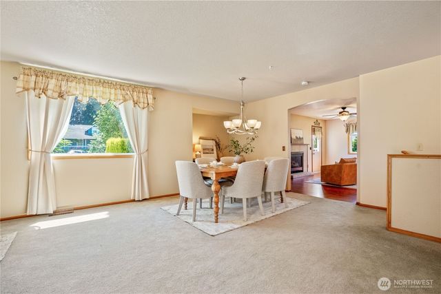 8555 Bender Road, Lynden, WA 98264