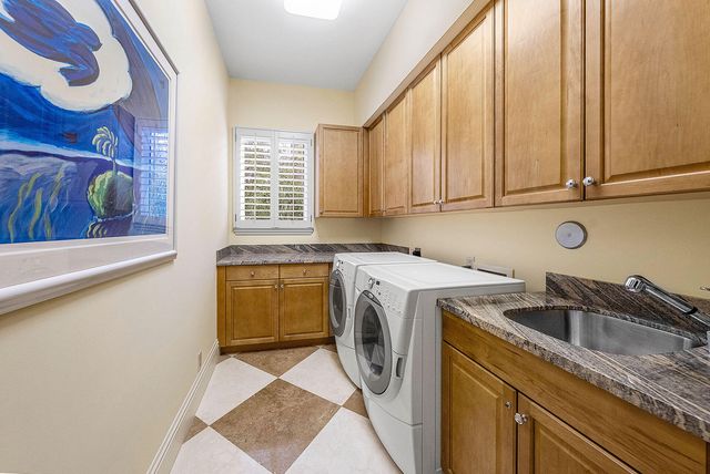 2386 W Maya Palm Drive, Boca Raton, FL 33432