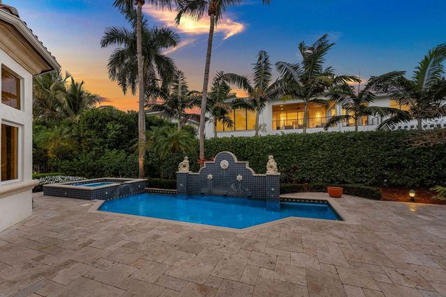 2386 W Maya Palm Drive, Boca Raton, FL 33432