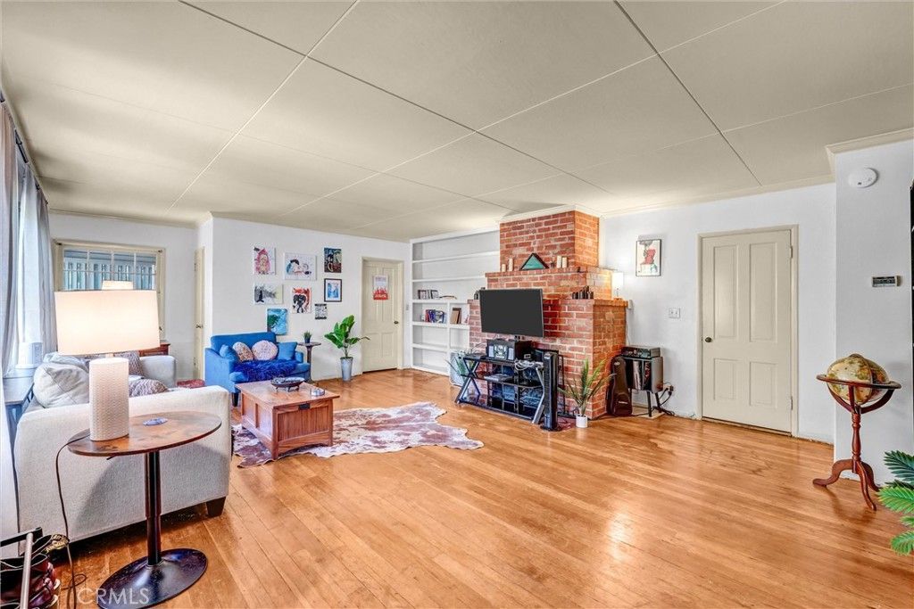 Image 14 of property listing at 13505 Hatteras, Valley Glen, CA 91401