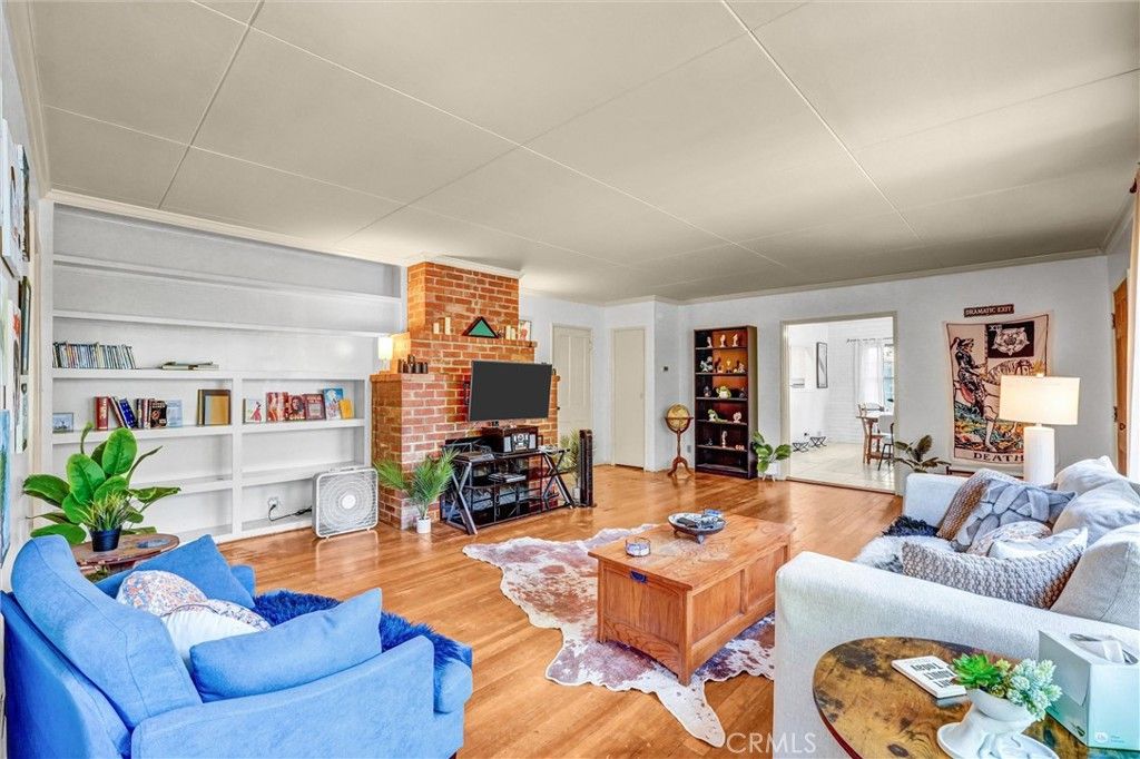 Image 15 of property listing at 13505 Hatteras, Valley Glen, CA 91401