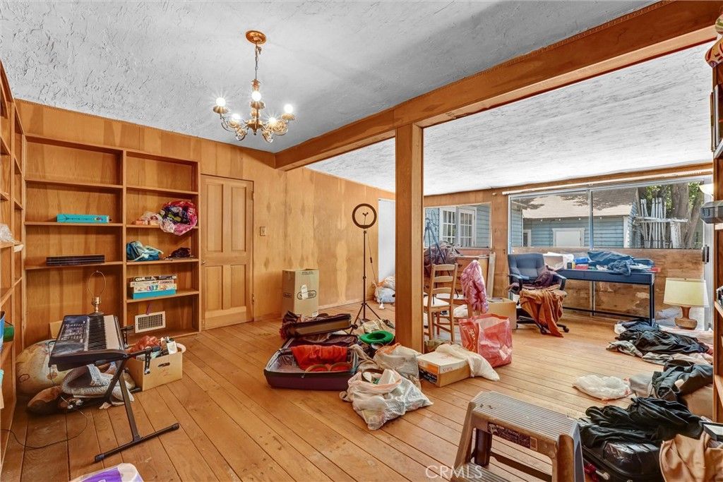 Image 18 of property listing at 13505 Hatteras, Valley Glen, CA 91401