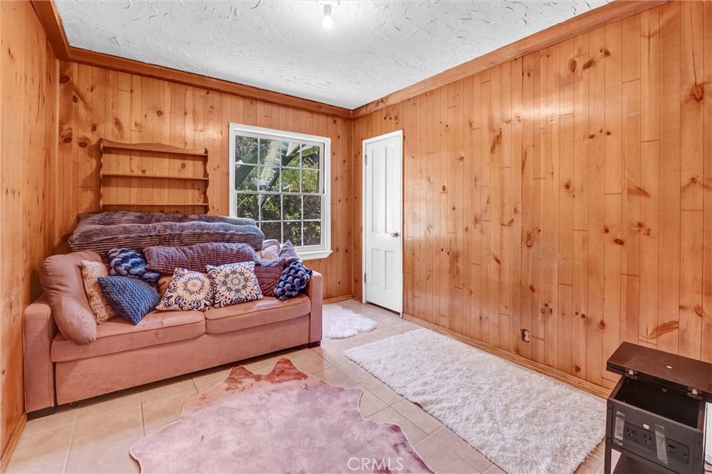 Image 23 of property listing at 13505 Hatteras, Valley Glen, CA 91401
