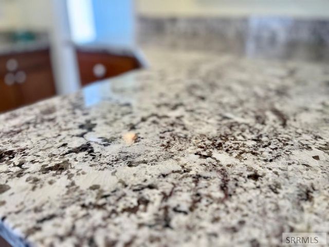 375 E 13th Street, Idaho Falls, ID 83404