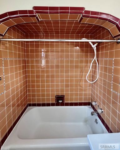 375 E 13th Street, Idaho Falls, ID 83404