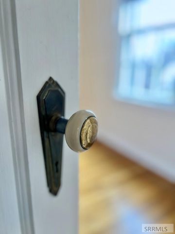 375 E 13th Street, Idaho Falls, ID 83404