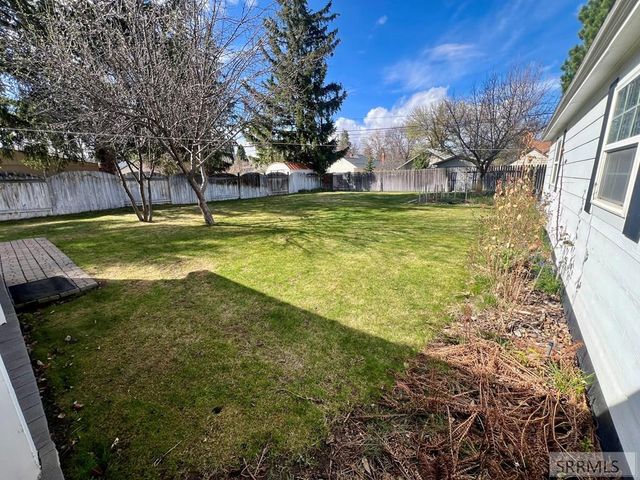 375 E 13th Street, Idaho Falls, ID 83404
