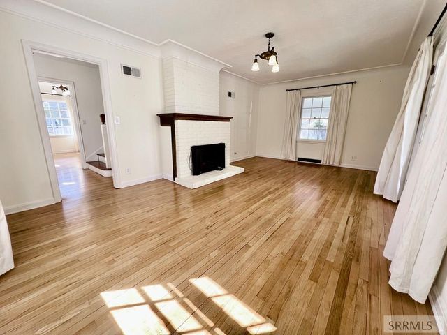 375 E 13th Street, Idaho Falls, ID 83404