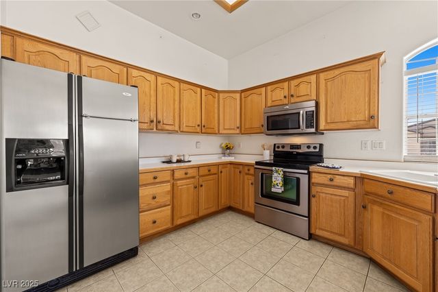 467 Muddy Peak Court, Overton, NV 89040