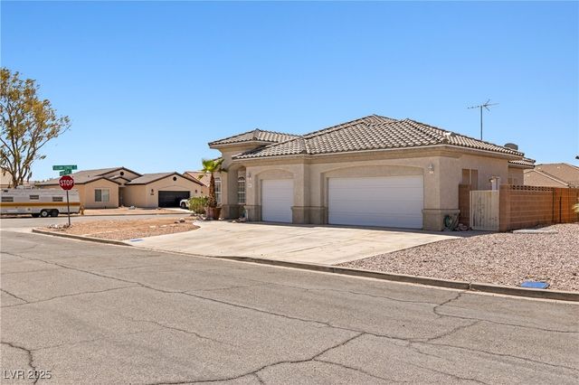 467 Muddy Peak Court, Overton, NV 89040