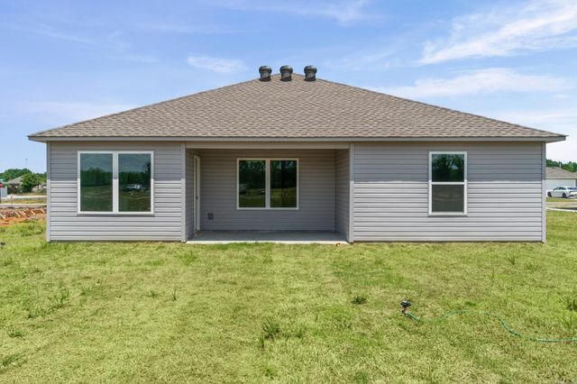 102 Powder River Drive, Beebe, AR 72012